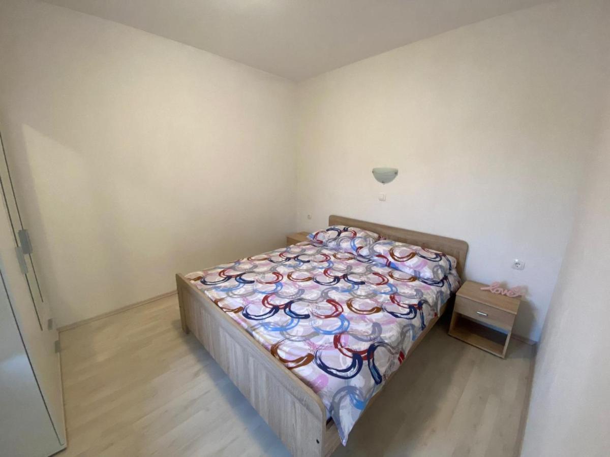 Apartman Nina 珀塞达耶 外观 照片