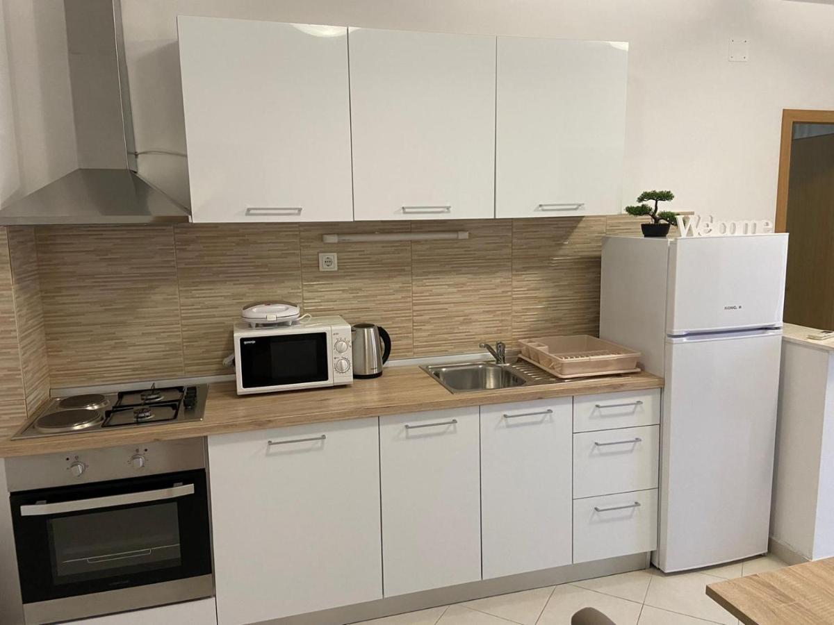 Apartman Nina 珀塞达耶 外观 照片
